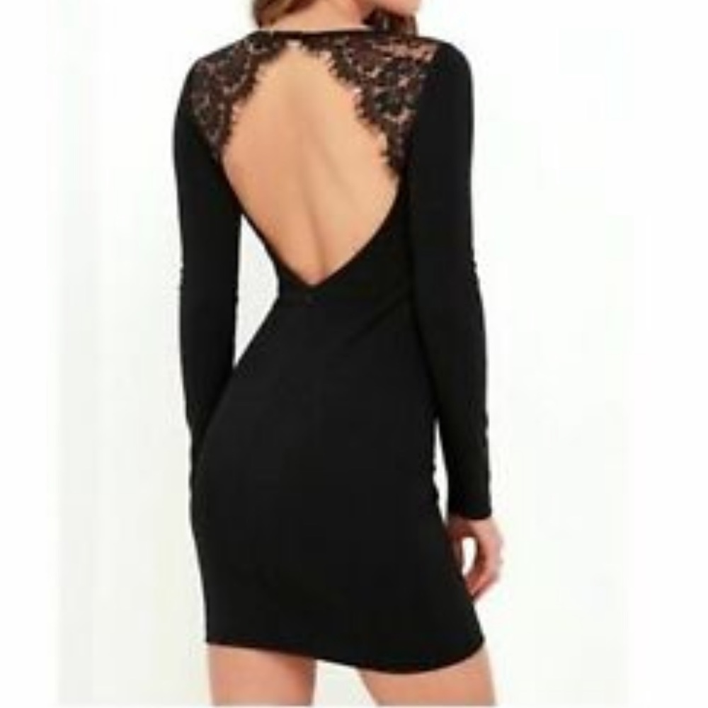 Lulus open back Laced dress Small NWT